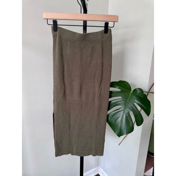 House of Harlow 1960 Green Ribbed Stretch Midi Skirt - Picture 5 of 5